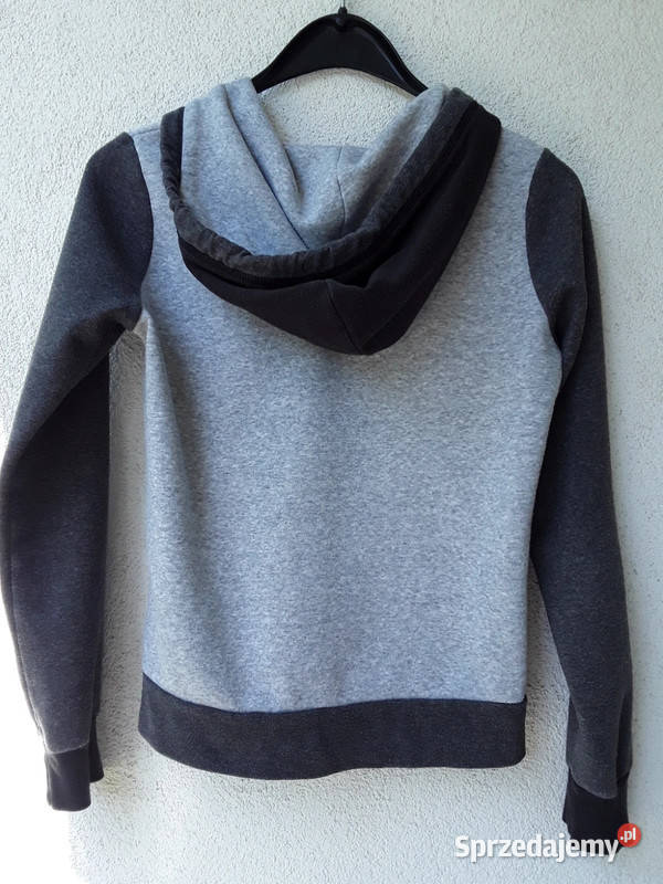 Bluza sportowa z kapturem r34 Swetry i golfy Warszawa