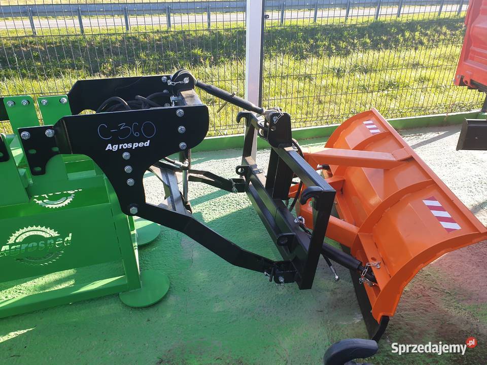 Pług do C360 TUZ KOMPLET C330 MF TRANSPORT Poronin