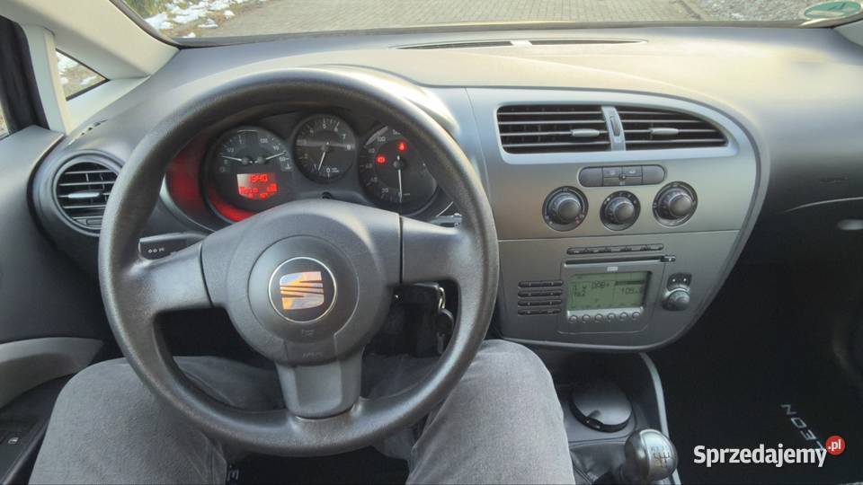 Leon 16 MPI 102 Klima Webasto Serwis centralny zamek Leon dolnośląskie