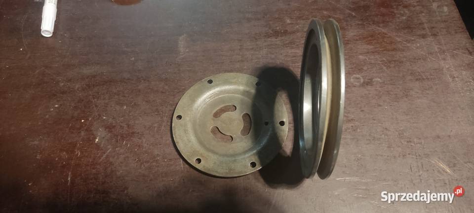 Tz4k14 koło pasowe z wiekiem napędu pompy Stalowa Wola