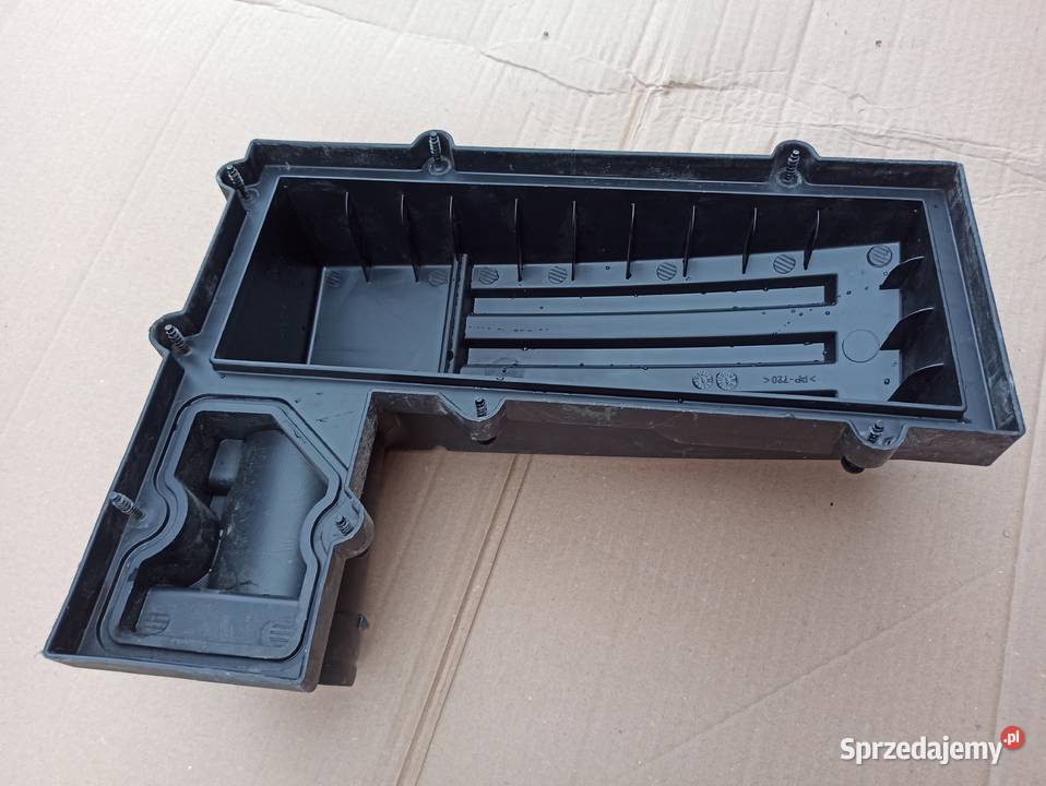 VW Passat Golf pokrywa filtr powierza zawiasy Bolesławiec sprzedam