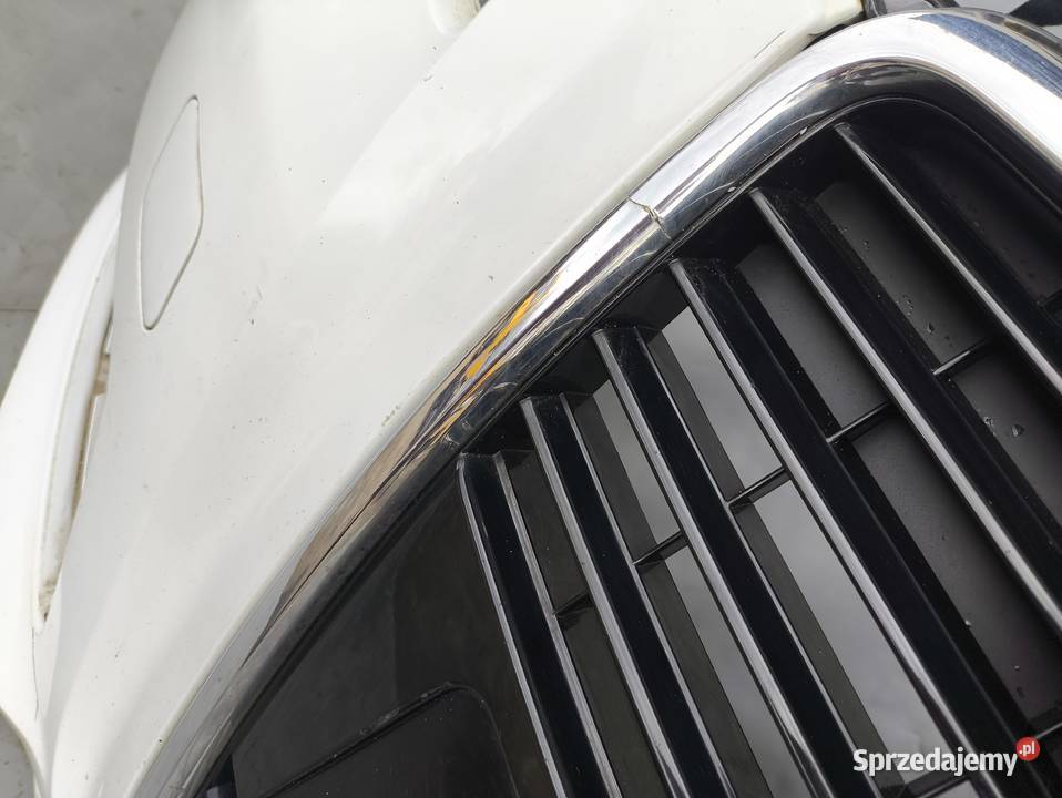 AUDI A3 8P LIFT FL S LINE ZDERZAK PRZEDNI PRZÓD Radom