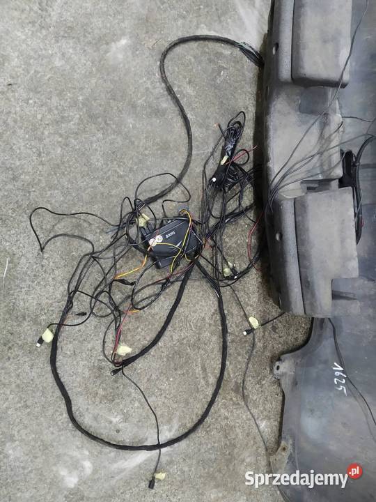 ZDERZAK TYŁ CZARNY Nissan Note I 2004 osobowe