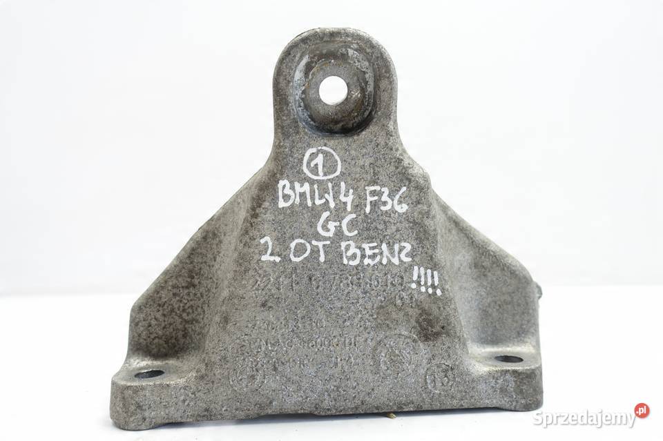 BMW F36 Gran Coupe 428 20 ŁAPA SILNIKA 6788610 Janów