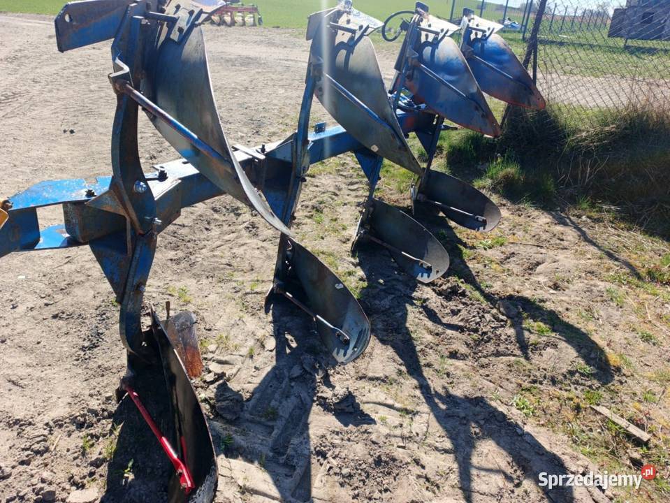 Pług 4 skibowy obrotowy Fiskars overum agrolux pomorskie Skrzydłowo