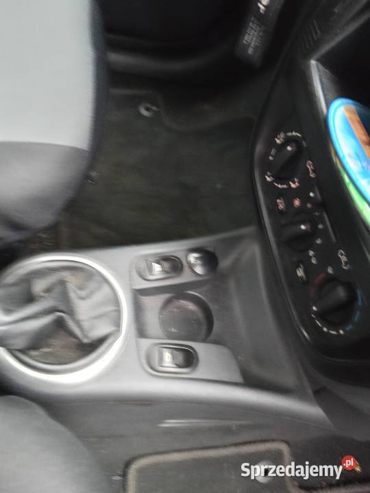 Bez wkładu ładny zadbany 0 rdzy i prywatny