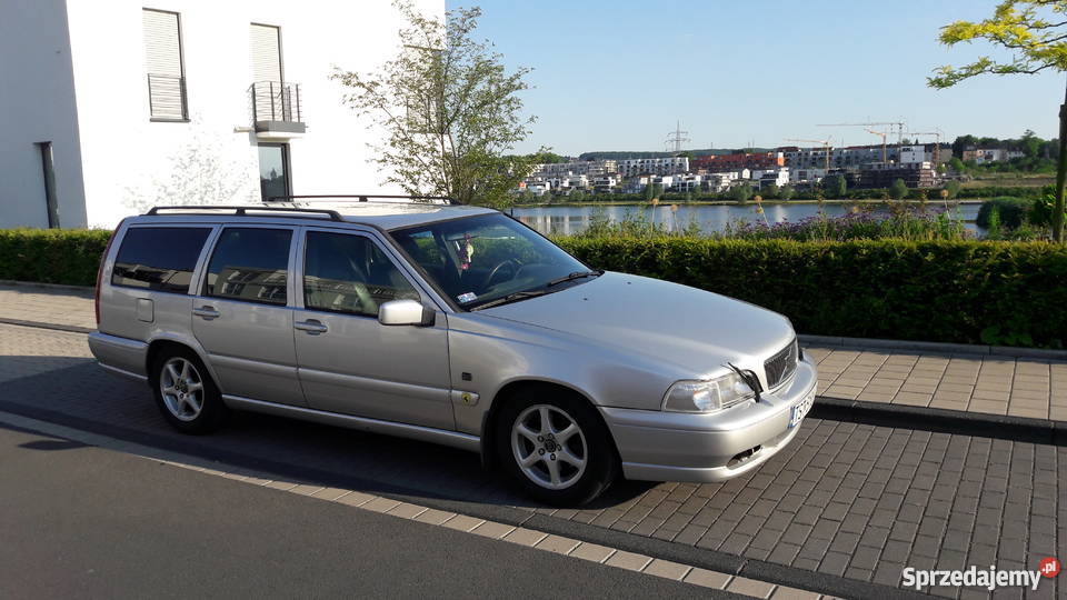 Volvo v70 25 TDI R5 manualna Starachowice