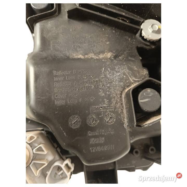 Lampa Reflektor Prawa Suzuki SX4 SCross II Full sprzedam