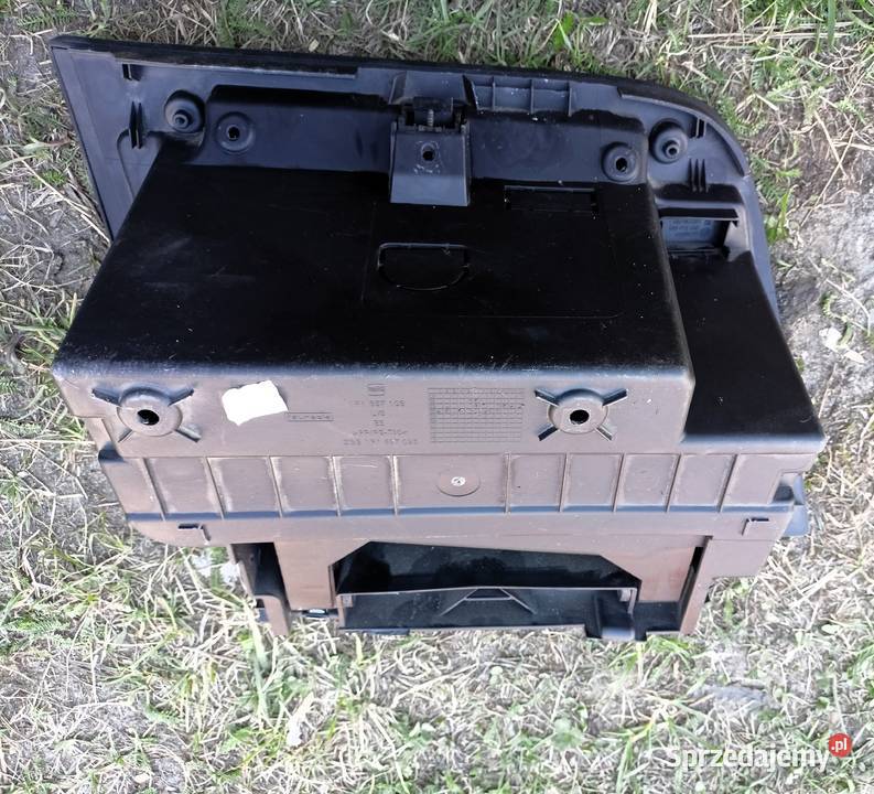 Schowek pasażera seat Leon Schowki, półki Tarnobrzeg