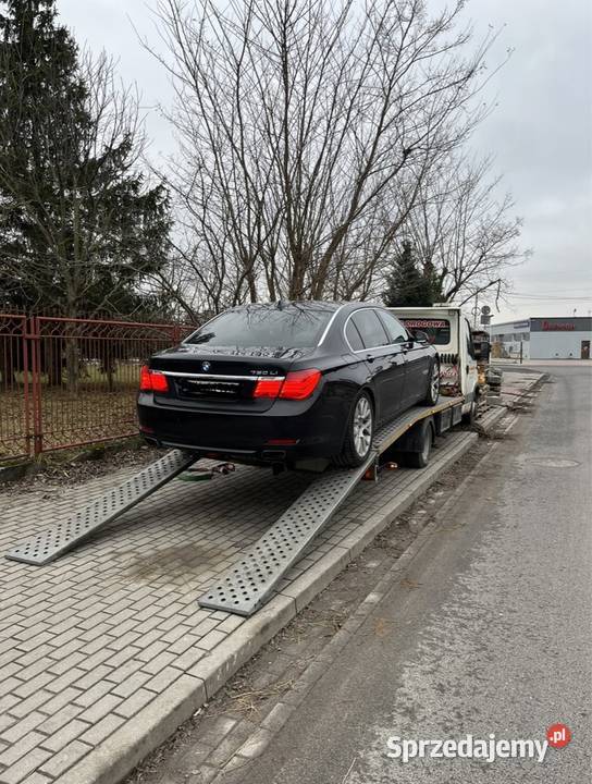pomoc drogowa auto laweta transport maszyn mazowieckie Zakręt