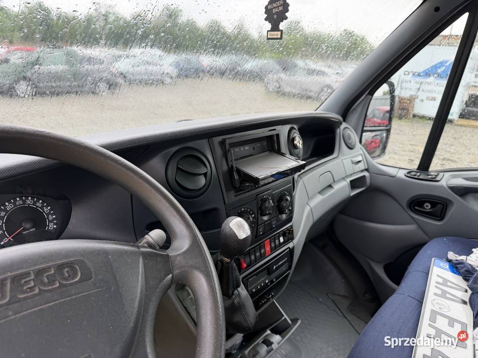 IVECO DAILY 30 180 Laweta 2008r Lift Sprawna Prudnik