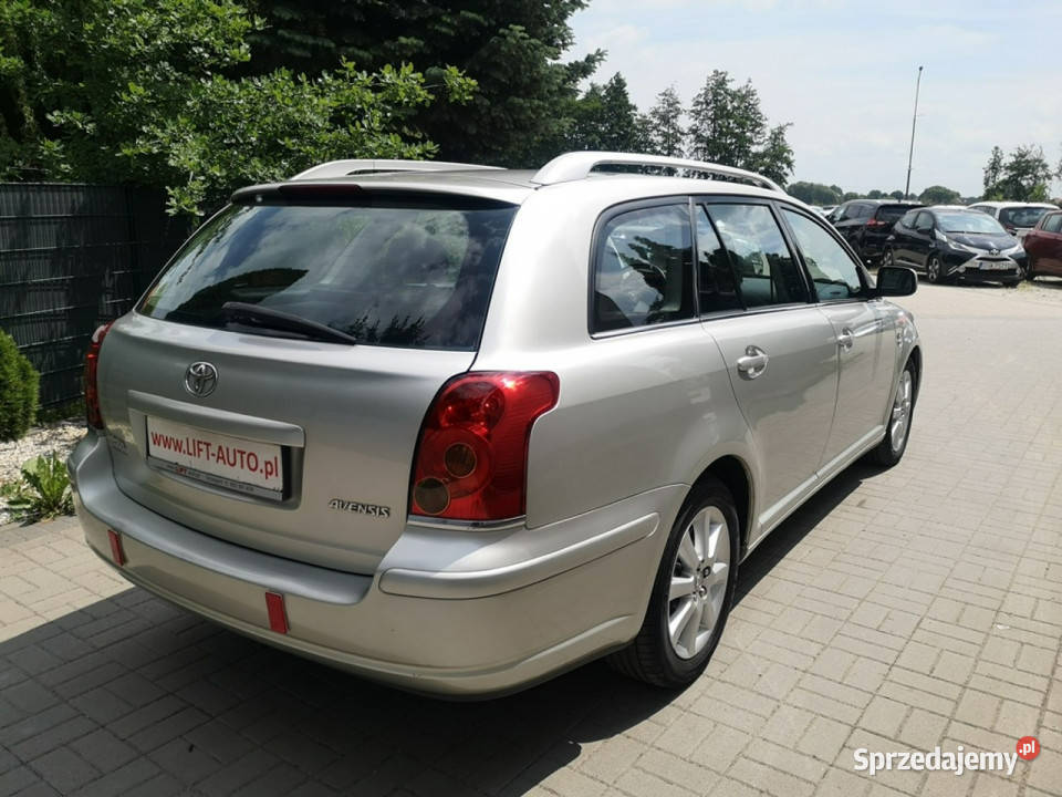 Toyota Avensis 20 D4D 116 Klimatronic Nawi dolnośląskie Strzegom