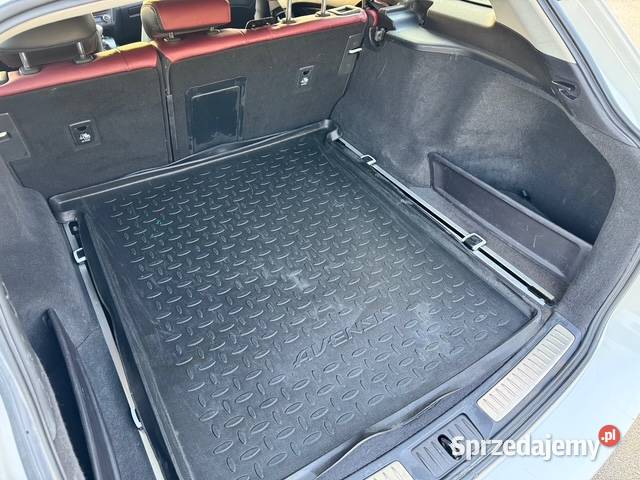 Avensis 2018r 18 Polski salon Serwis Kamera Toruń