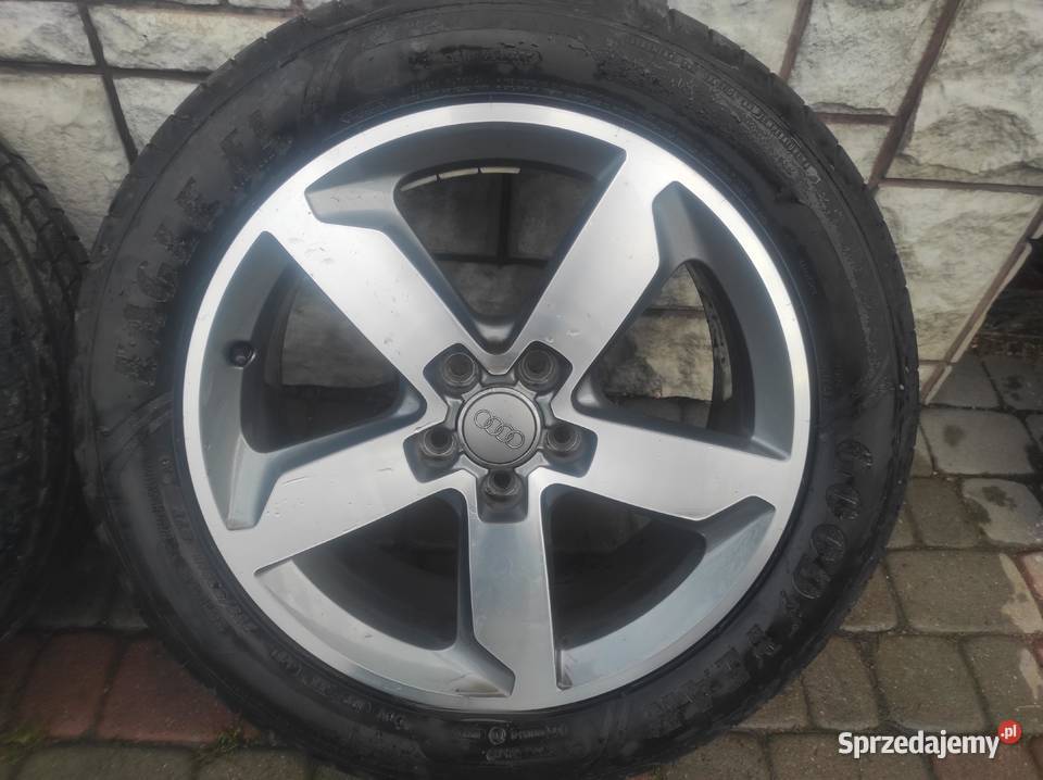 Alufelgi z oponami Audi Q3 ET43 7J18H2 2355018 sprzedam