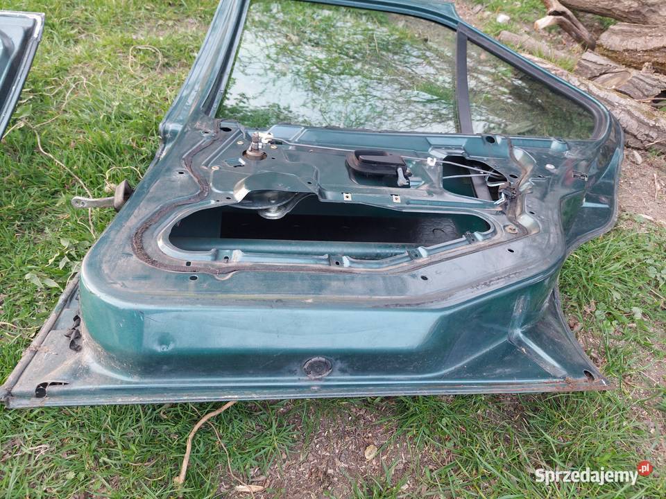 BMW e36 18i sedan 1998 części Nysa