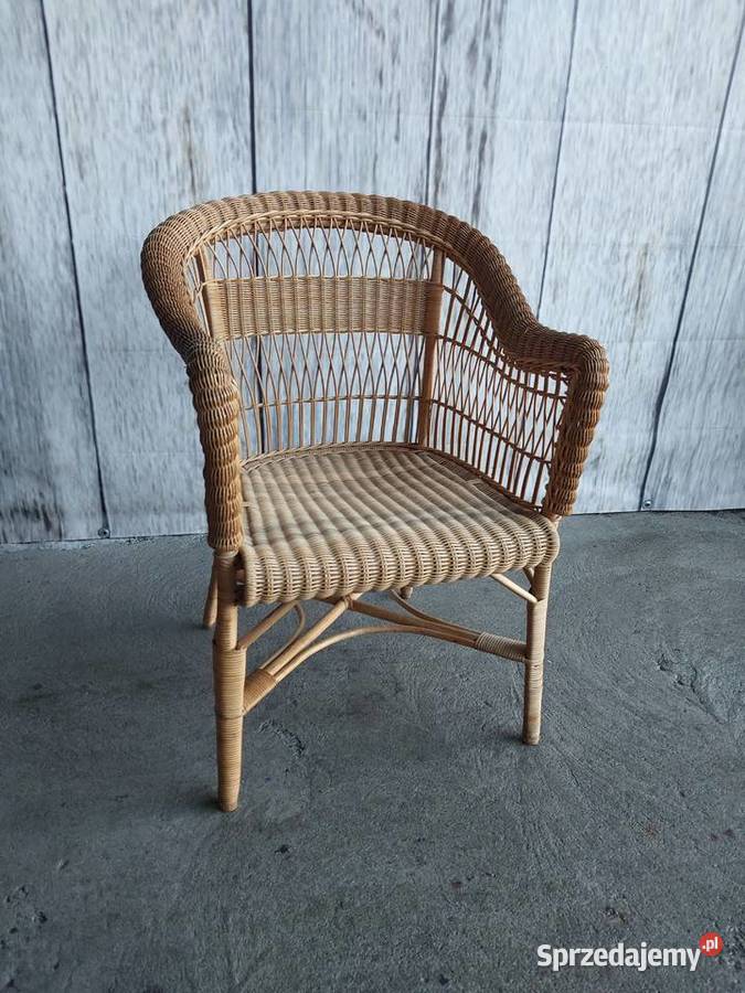 fotel wiklinowy 432