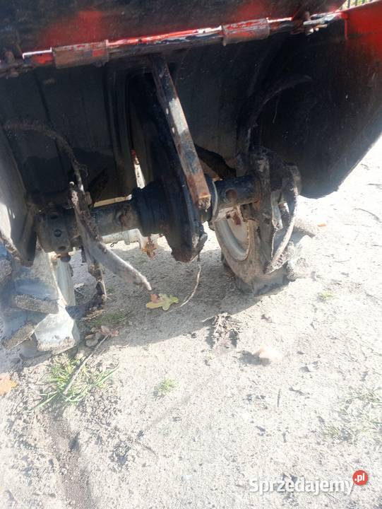 Iseki traktorek ogrodowy Dzik Jednoosiowy pług Nietuszyna