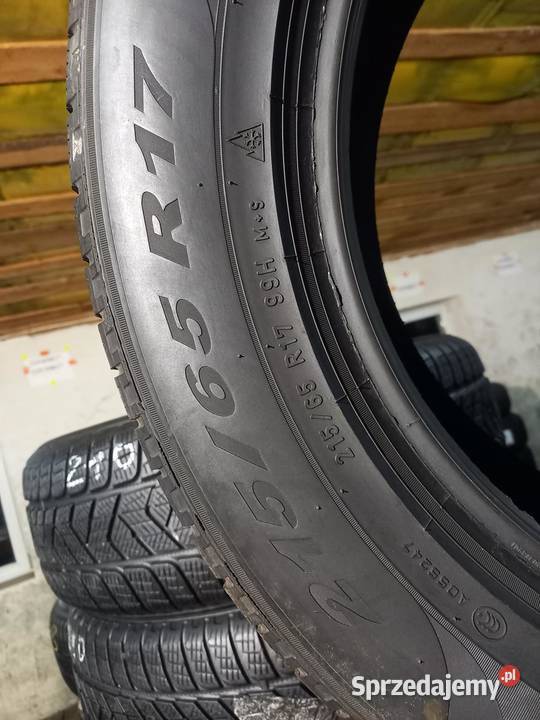 4x Opona UŻYWANA ZIMOWA 21560R17 PIRELLI 208 zima