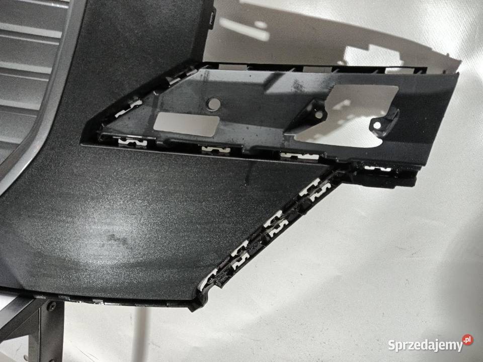 GRILL ATRAPA ZDERZAKA AUDI Q4 ETRON 89A807725 osobowe