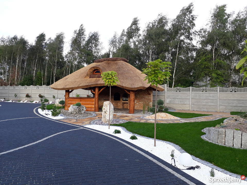 Altany kryte trzciną strzechą Ogród śląskie
