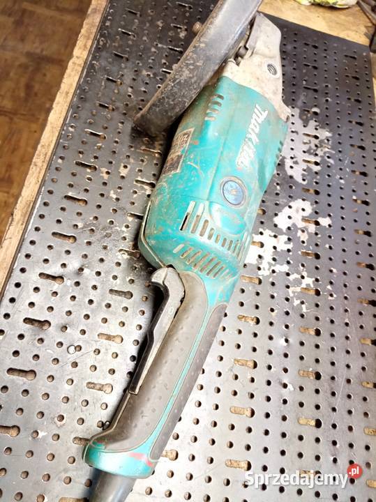 Makita ga9020 2200w uszkodzona