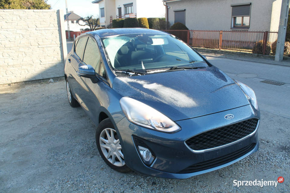 Ford Fiesta Mk8 2017 niebieski Ostrów Wielkopolski