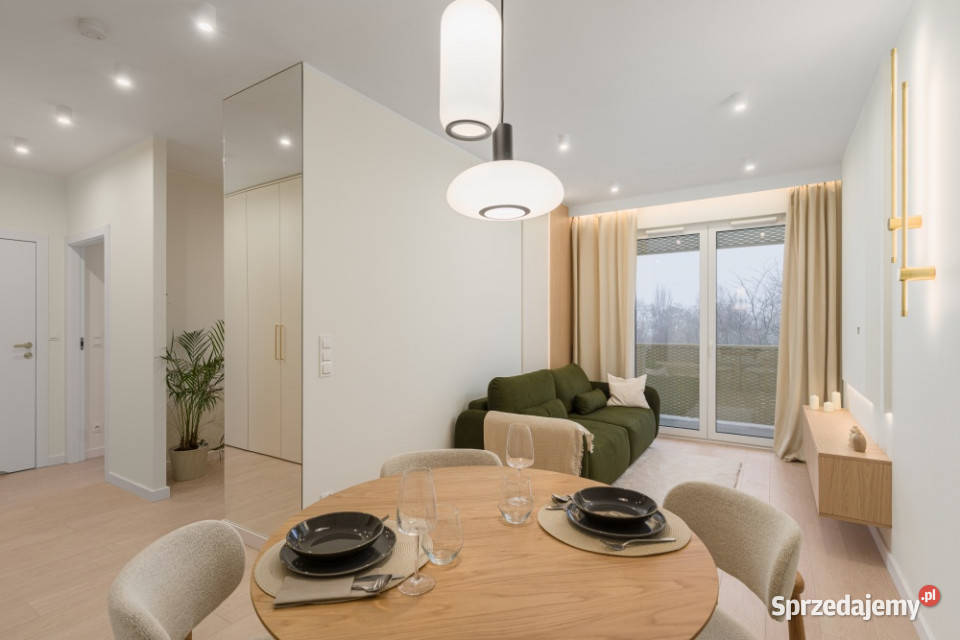 2 pokoje z oddzielną kuchnią rzadki układ na Nieruchomości Łódź sprzedam