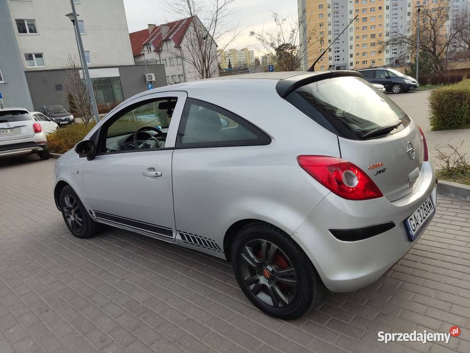 tania dobrze jeżdżąca CORSA D r2009 p13dmałe Elbląg sprzedam