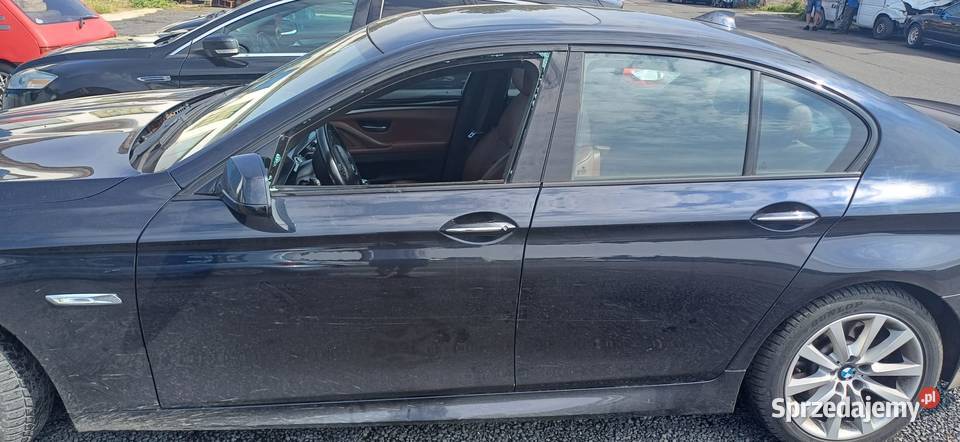 BMW 550i XDRIVE 2011 włamaniu 4400cm3