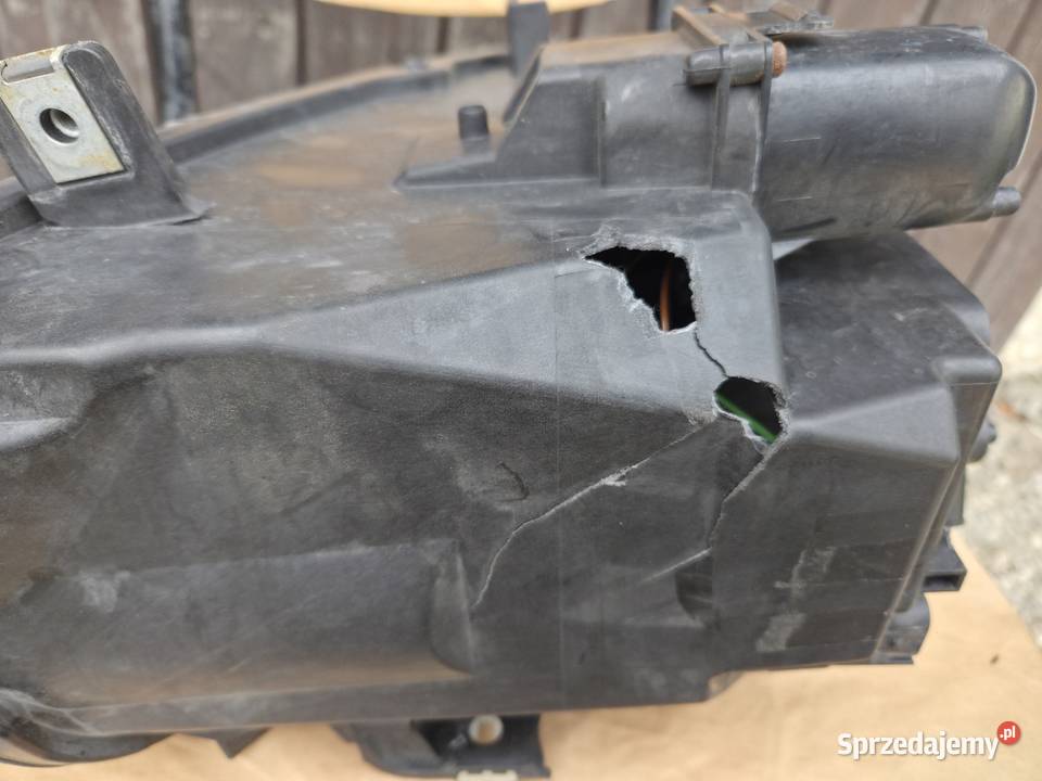 Lampa lewa reflektor bmw e90 e91 zkw polift Lci osobowe śląskie Bielsko-Biała