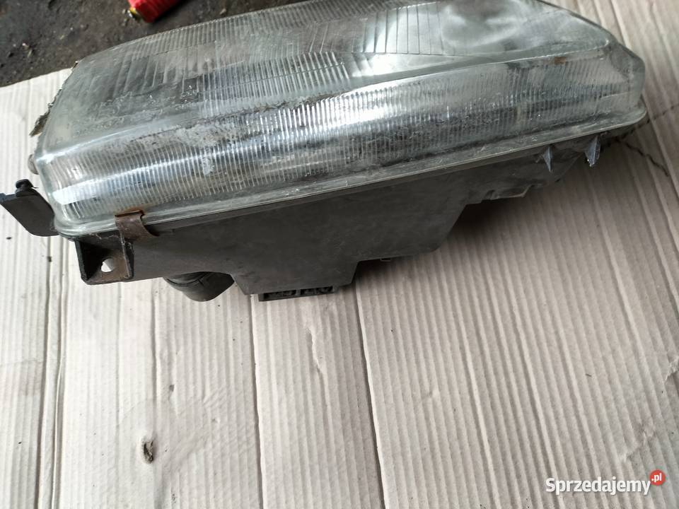 LAMPA PRZÓD PRZEDNIA PRAWA REFLEKTOR Seat Ibiza lubelskie Kamień-Kolonia