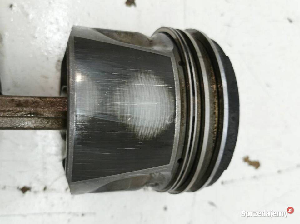 TŁOK KORBOWÓD 81L79 24 D Volvo S80 I 19982006