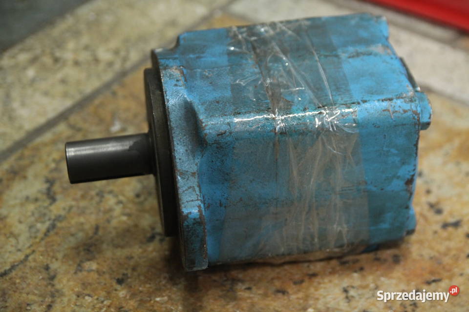 Vickers model 35V30A1C22R