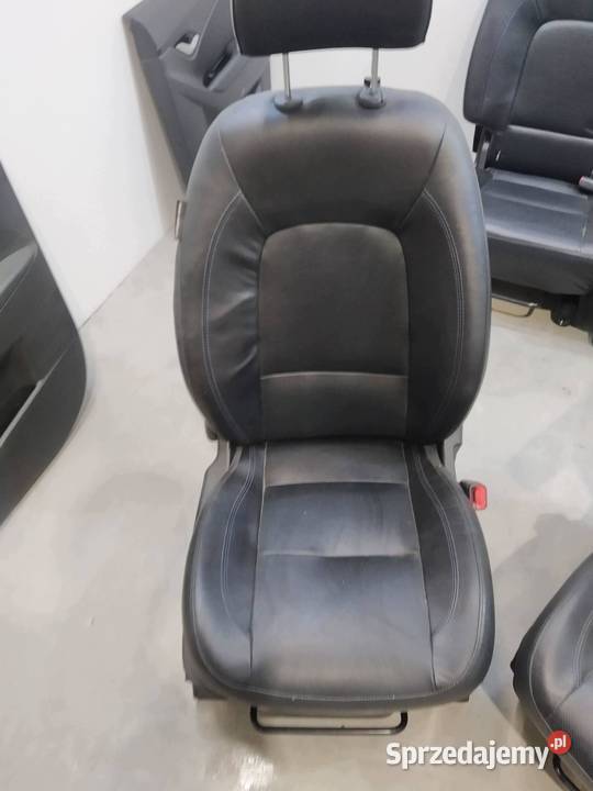FOTELE KANAPA BOCZKI KOMPLET SKÓRA Hyundai ix20 Motoryzacja