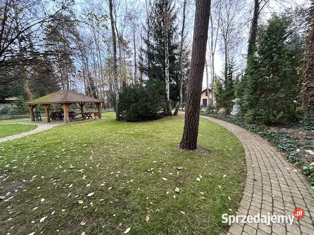 MAGDALENKA 1900m2 piękna działka bud z mediami