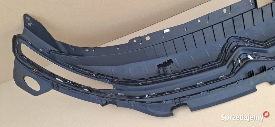 CITROEN BERLINGO IV 18 GRILL ATRAPA EMBLEMAT