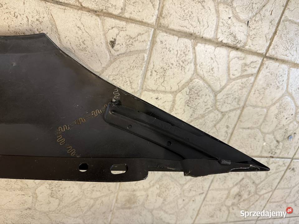 Błotnik bmw e93 m3 prawy uszkodzony Gdańsk
