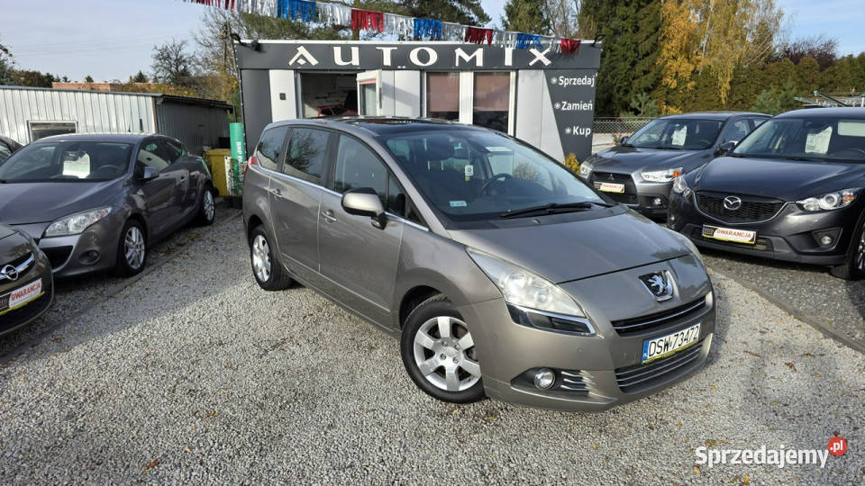 Peugeot 5008 Navi Panorama Head Up 120 16 benz Świdnica