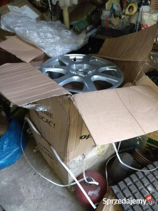 Felgi 17 alu ET37 5x112 z wystawy Rozmiar 17" sprzedam