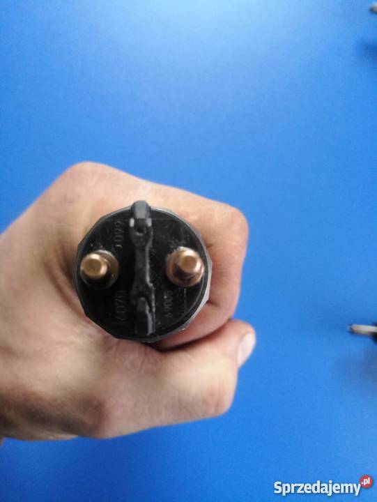 WTRYSKIWACZ MAN TGL 12240 R15880221 SILNIK D0836 Rzędowice