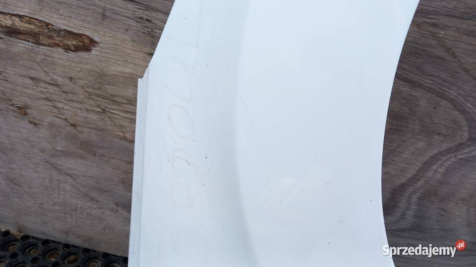 FORD FIESTA MK7 VII LIFT BŁOTNIK PRZÓD PRAWY H9
