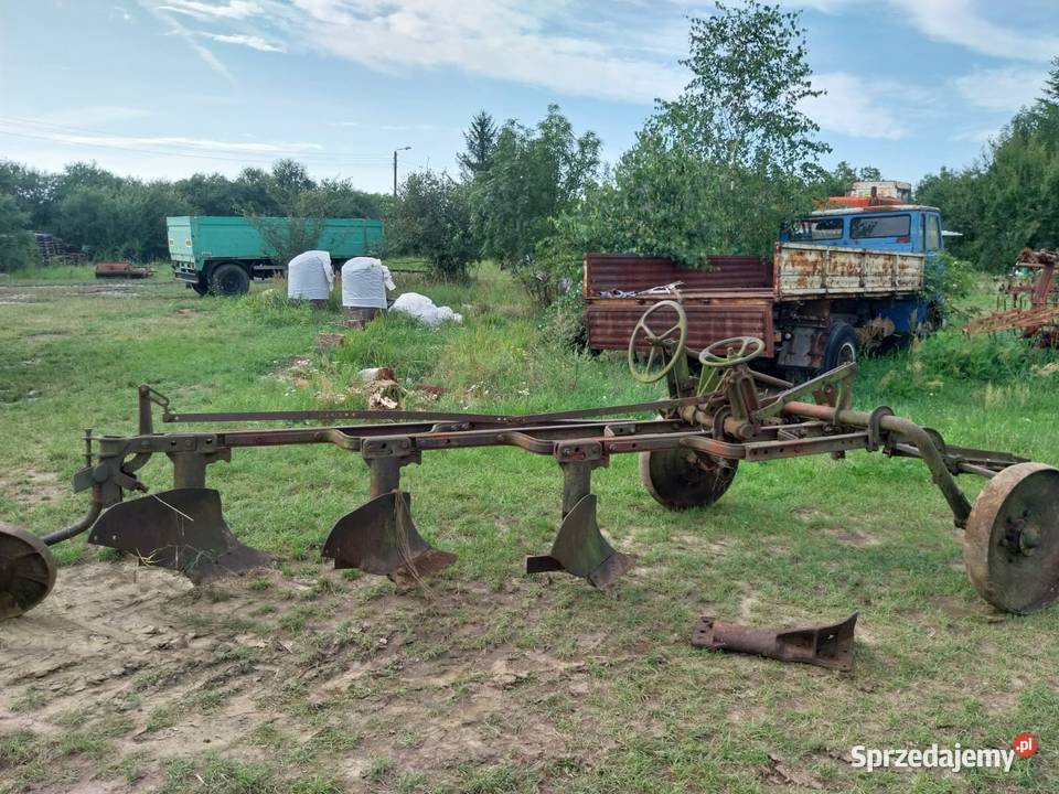 Pług dt75