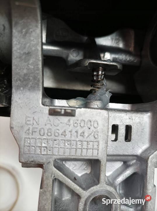 PODŁOKIETNIK TUNELU ŚRODKOWEGO Audi A6 III