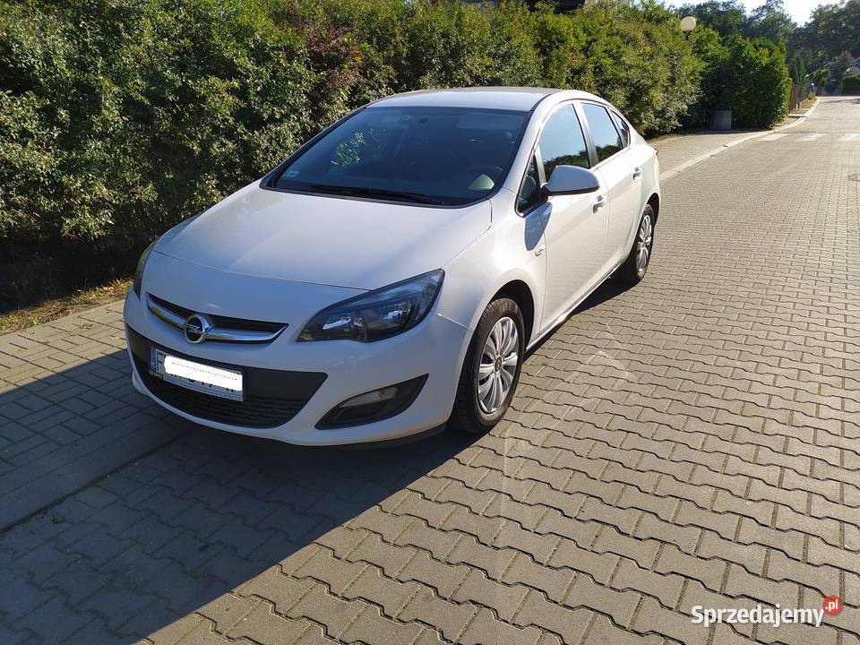 Opel Astra 16 benzyna 1 właściciel Bożnów