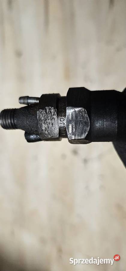 Wtryskiwacz mercedes w123 20d Zbąszyń