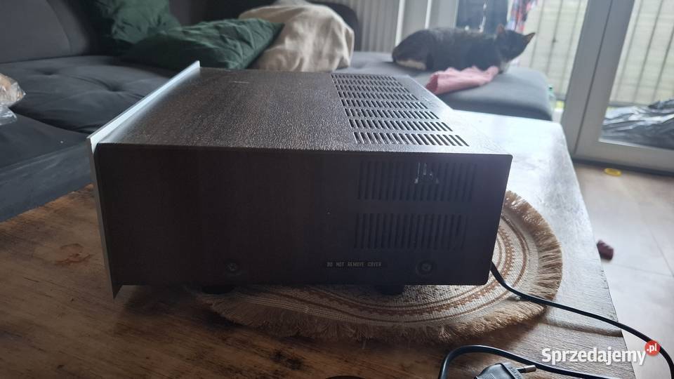 Marantz 1070 Vintage Amplifier Klasyk Namysłów sprzedam