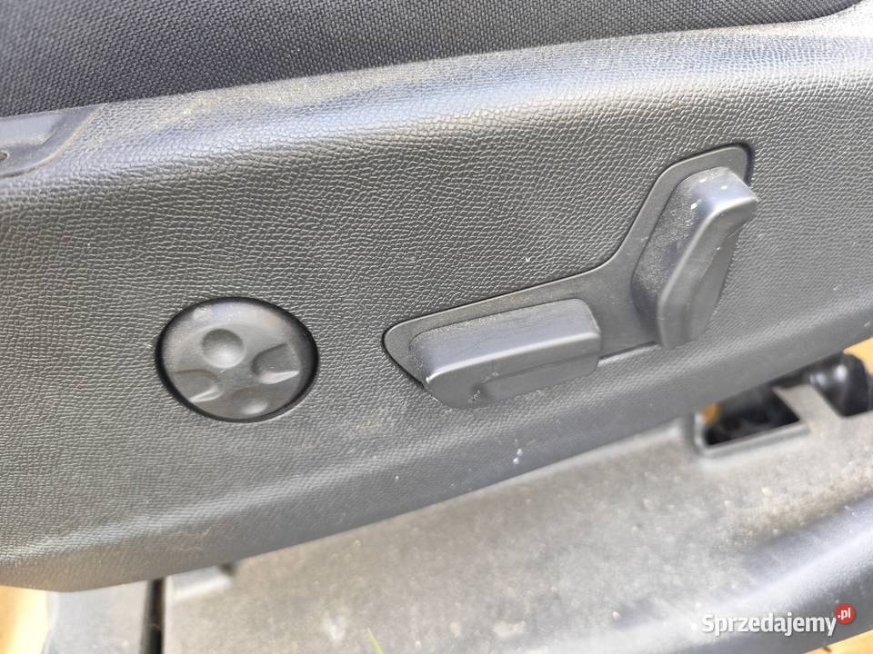 Kompletny środek Peugot 5008 II lubuskie Babimost
