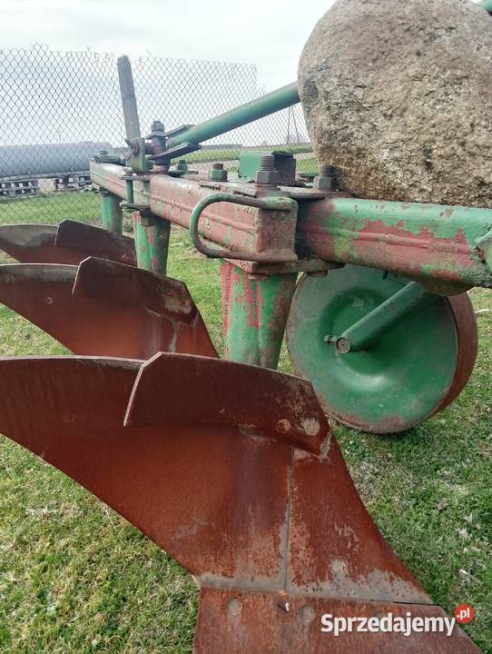 Pług 3 skibowy Grudziądz Pługi Miedźno