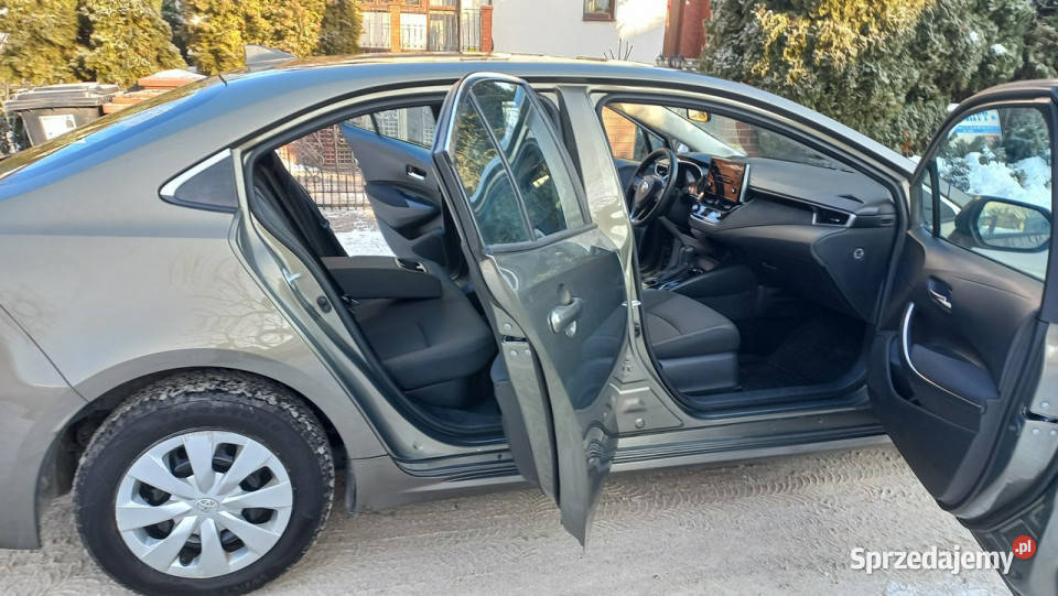 Toyota Corolla Comfort eCVT 18 Hybryda Tempomat Gdańsk