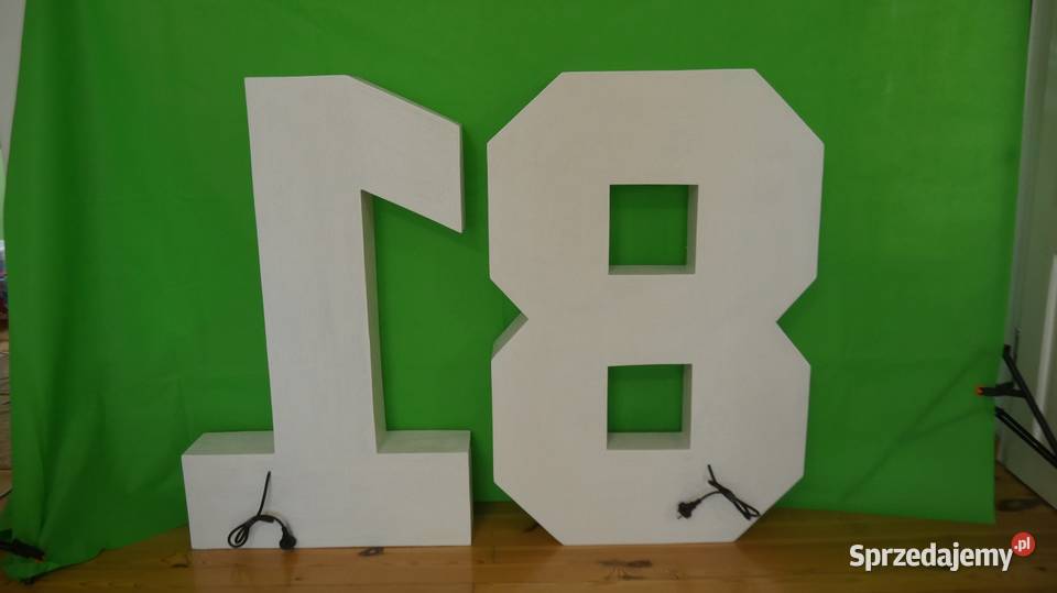 Cyfra 18 w 3D Leszno